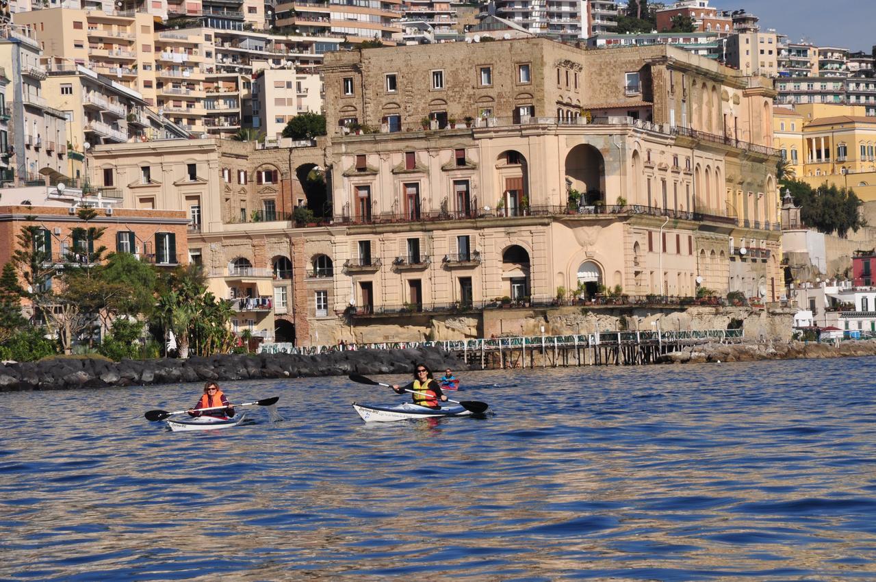 Residenza Le Rose Villa D'Arte Napoli Rom bilde
